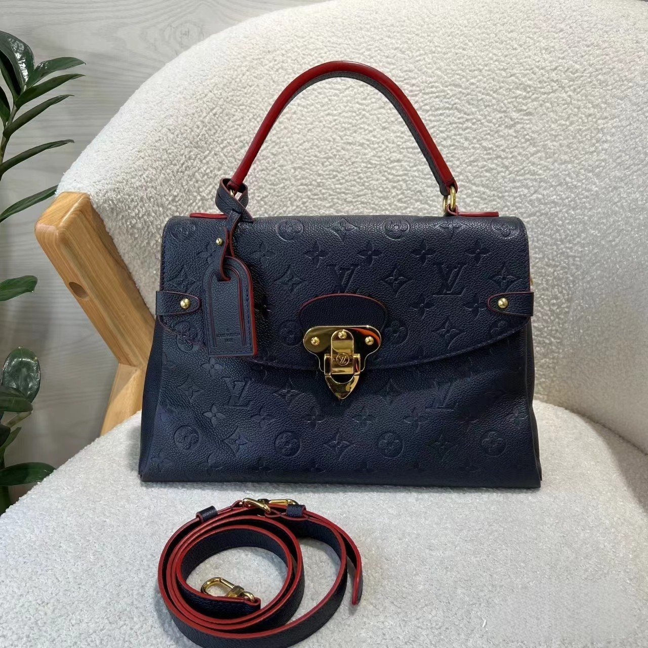 Replica Louis Vuitton Georges MM Bag Monogram Empreinte M53945 BLV570 photo review